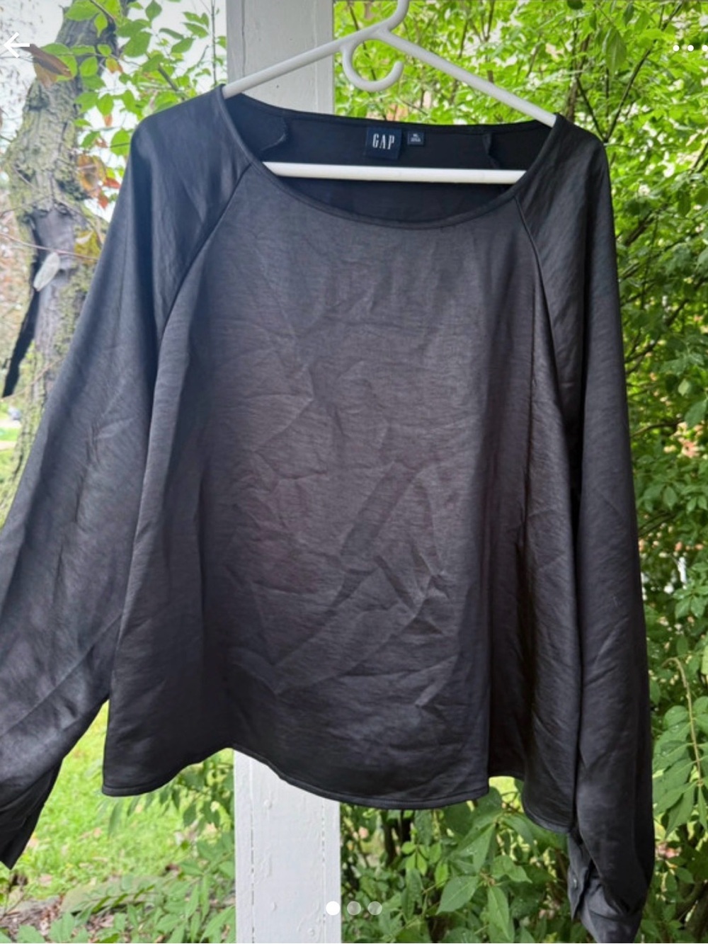 GAP Women's Black Satin-Look Long Sleeve Top